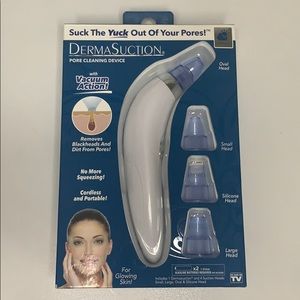 DermaSuction Pore Cleaning Device